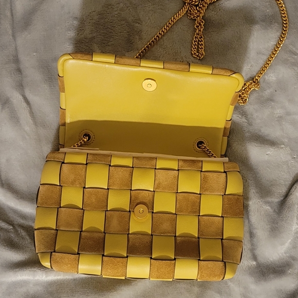 Tory Burch purse - Picture 4 of 9